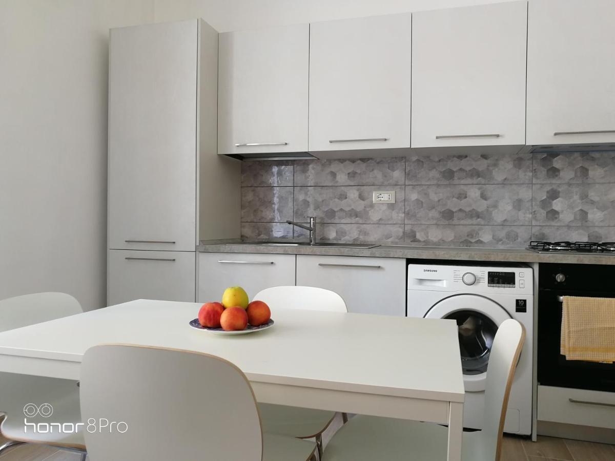 Отель Casa Viorica 2 Анкона Экстерьер фото
