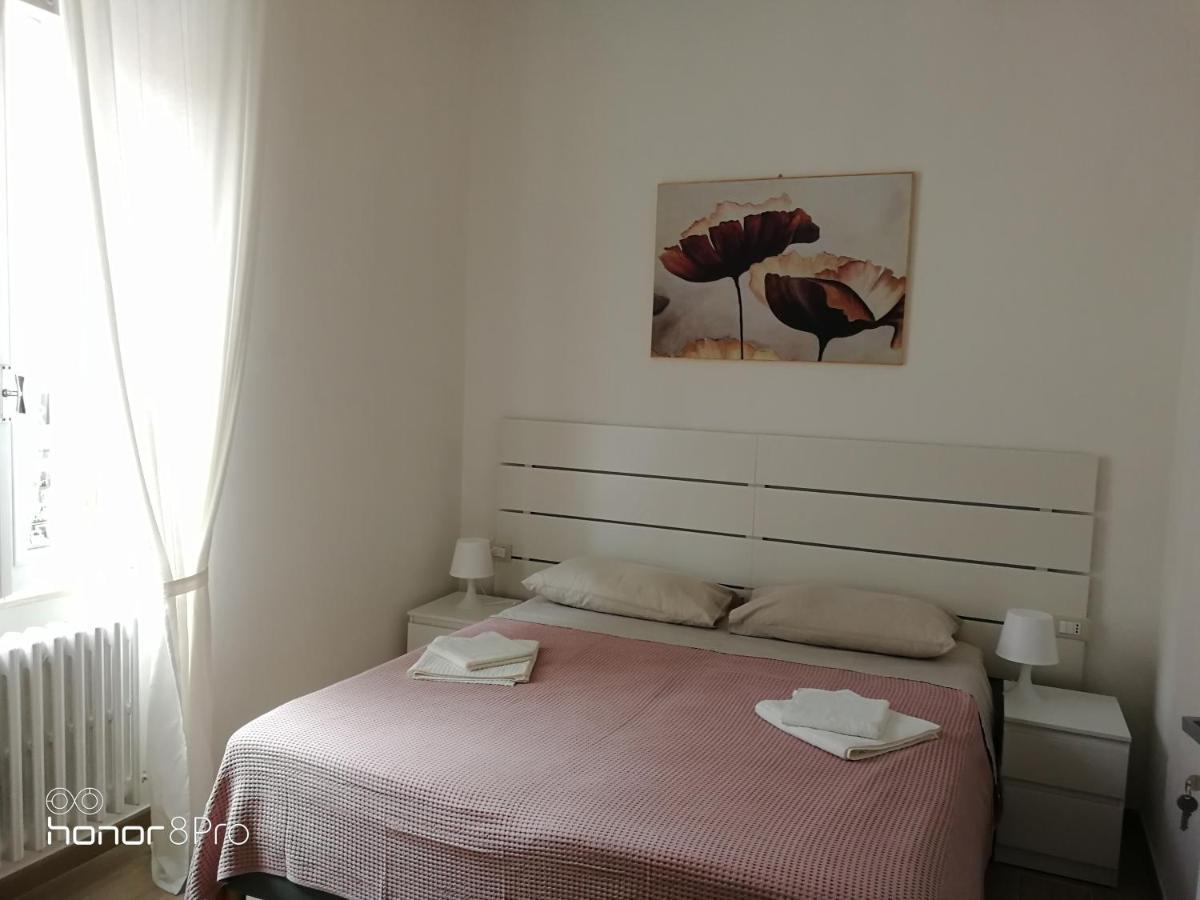 Отель Casa Viorica 2 Анкона Экстерьер фото