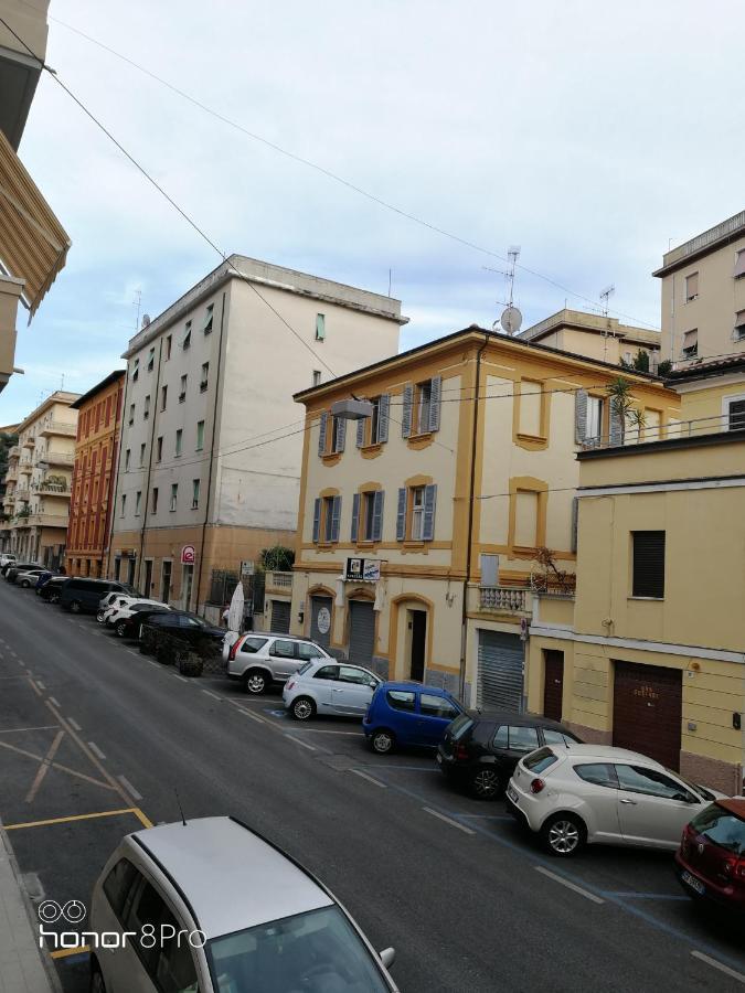 Отель Casa Viorica 2 Анкона Экстерьер фото